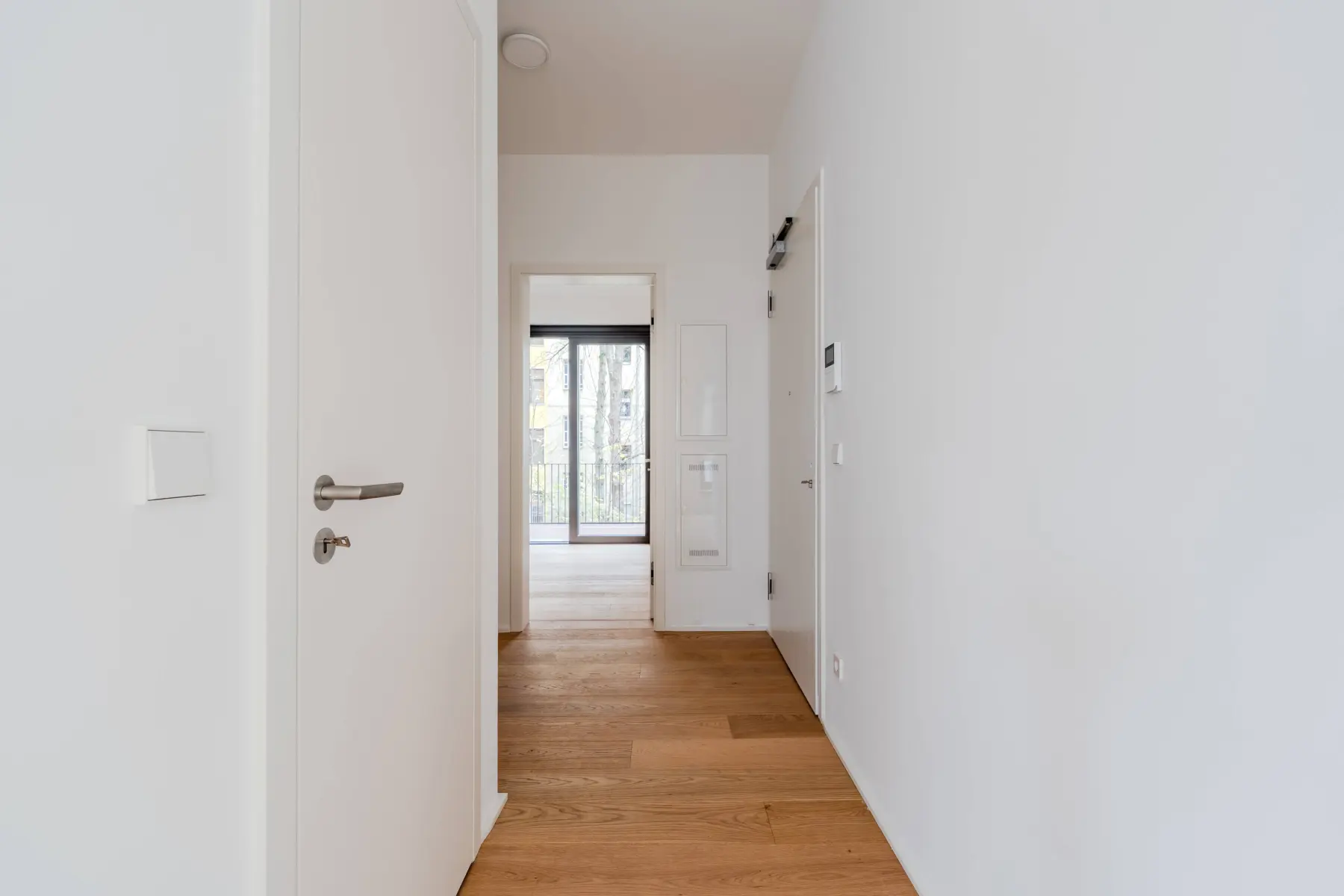 Klar strukturierter Flur